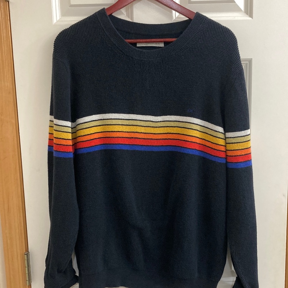 Outerknown XL  looks awesome